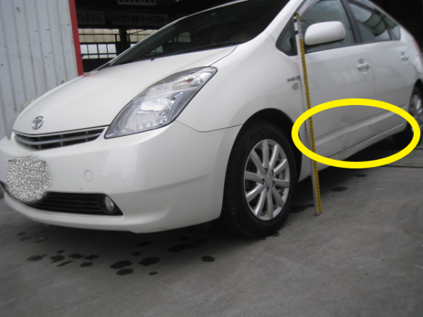 車の鈑金サムネイル